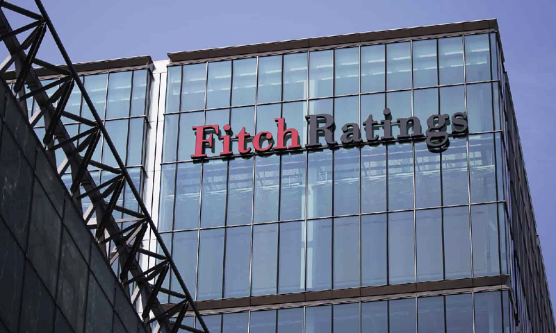 S&P raises Pakistan rating, says outlook stable