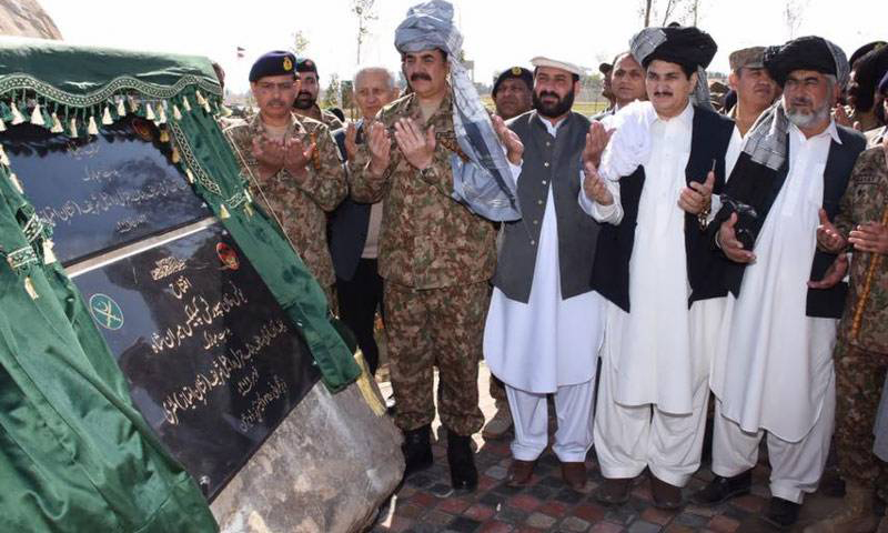 COAS lauded tribesmen for conserving peace in FATA; visits newly opened APS in Chagmalai