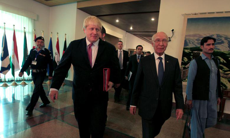 Britain and Pakistan to increase trade, security ties