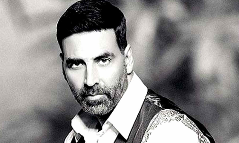 Akshay almost killed him self with this hilarious home 'tip'