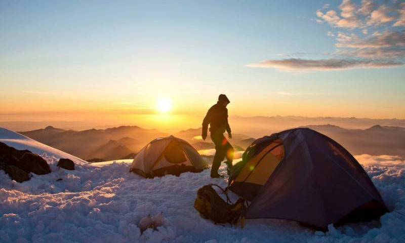 Weekend camping resets body clock