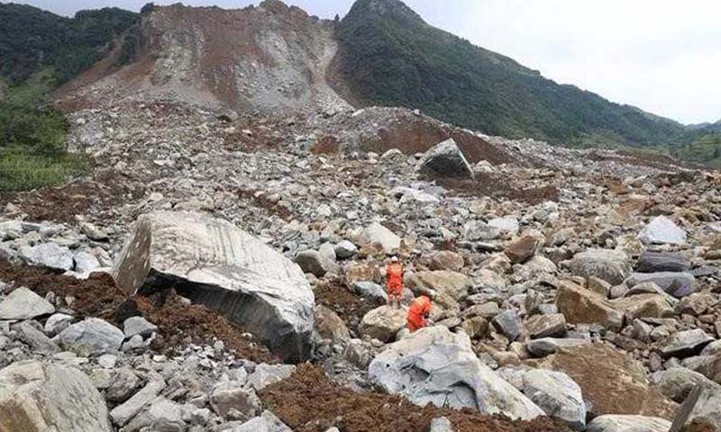 Two landslides kill 30 in China