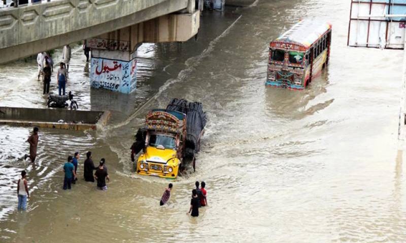 Army extends full assistance to Karachi Admin to manage rain effects