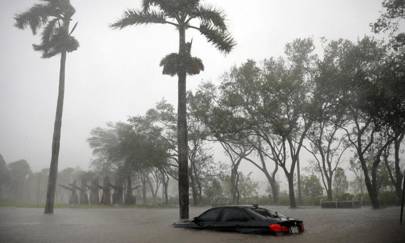 Irma churns through central Florida, leaves trail of destruction