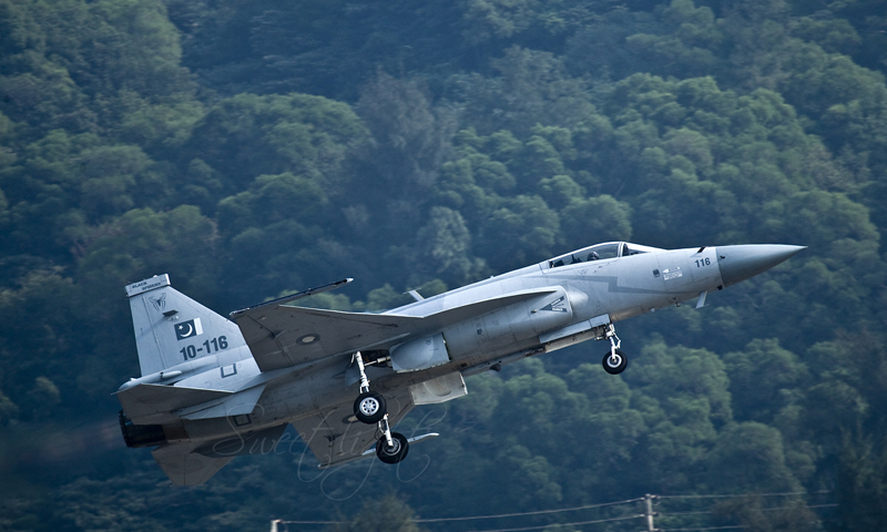 Pak, China air forces hold joint training exercise