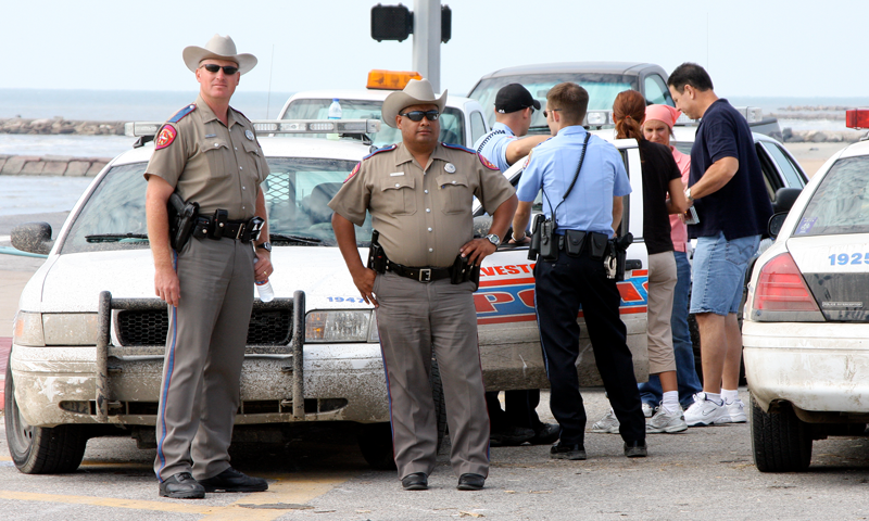 Police: At least 8 dead after shooting in North Texas