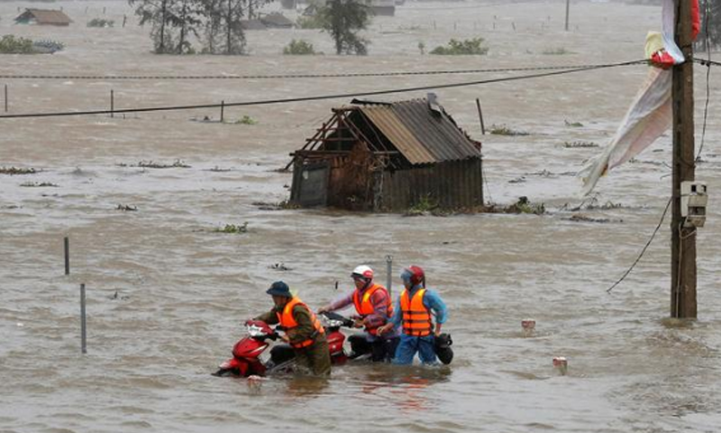 Typhoon tears across Vietnam, skirting key coffee region