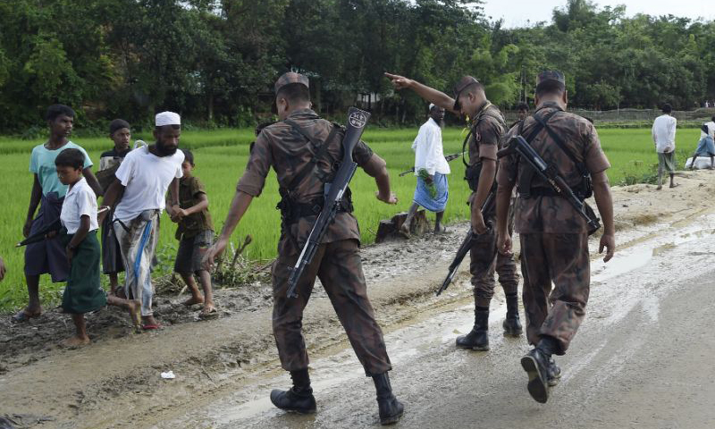 Bangladesh army steps up as Rohingya suffer heavy rain