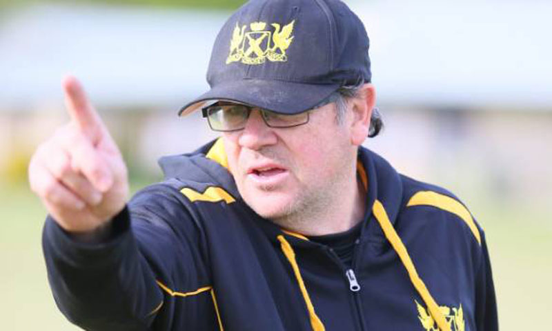 Coles to coach Pakistan's women cricket team