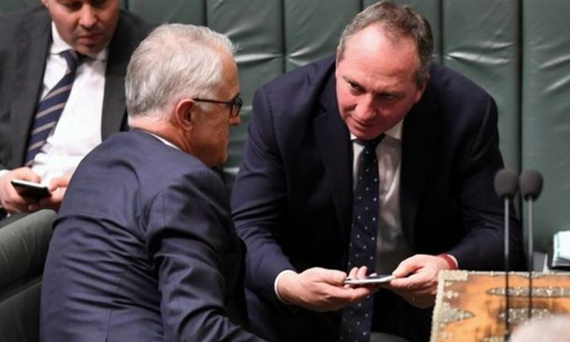 Australia government in turmoil after dual citizenship ruling