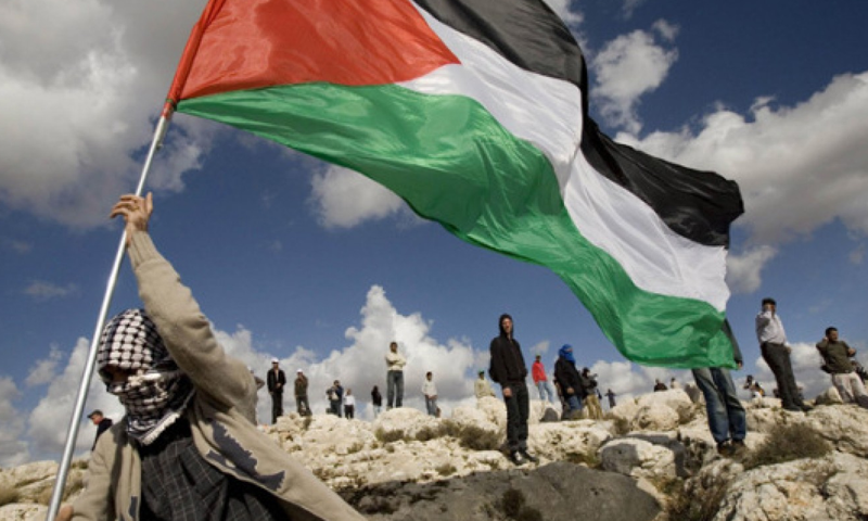 Hamas says reached deal with Palestinian rival Fatah