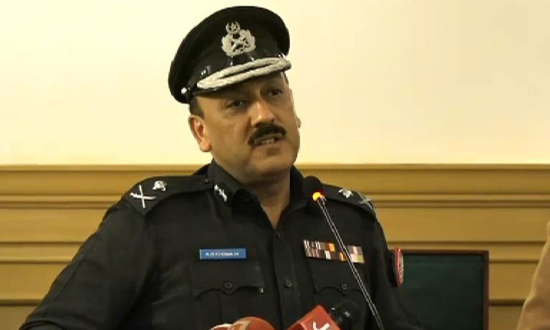 IGP-Sindh for close coordination among LEAs to arrest knife attacker