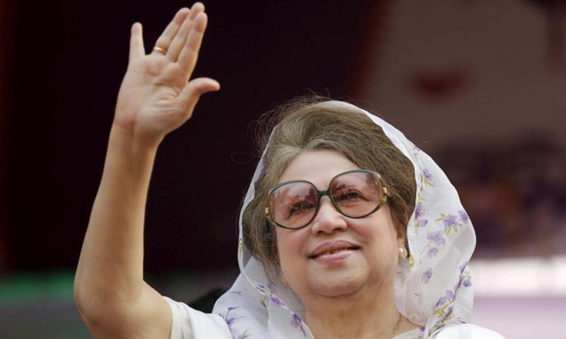 Bangladesh issues warrants for opposition leader's arrest