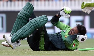 Shoaib Malik ruled out of T20 series against New Zealand