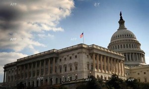 US lawmakers aim to tighten terms of Iran nuclear deal