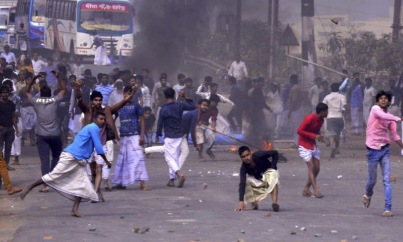 Six dead in protests against Indian citizenship law