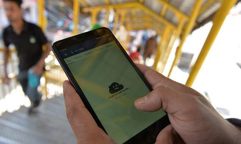 Kashmiris disappearing from WhatsApp as India keeps up communications blockade