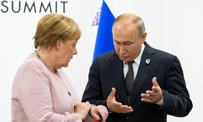 Putin, Merkel discuss Ukraine gas transit and Nord Stream-2: Kremlin