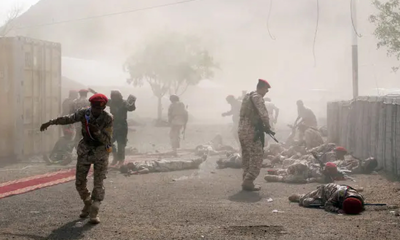 Blast hits military parade in Yemen, at least five dead