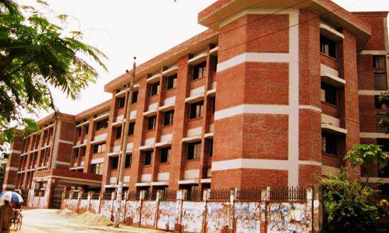 Parents picket Bangladesh school for 'un-Islamic' dresscode