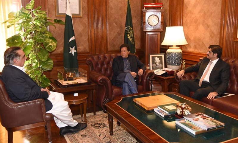 CM Murad meets PM Imran, discusses uplift schemes, wheat shortage