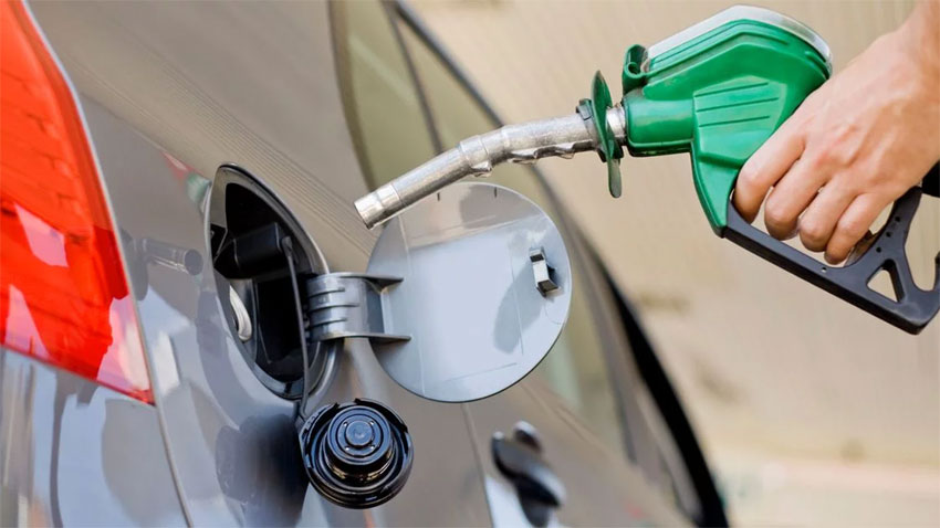 Govt decreases prices of petroleum products for March