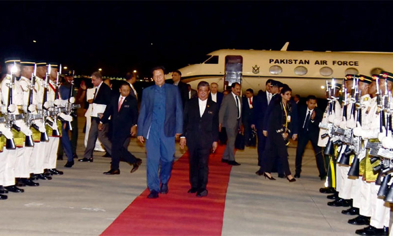 PM in Kuala Lumpur to hold talks with Malaysian leadership