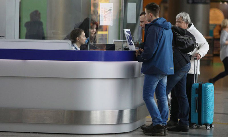 Russia suspends some South Korea flights, Iranian visas over coronavirus