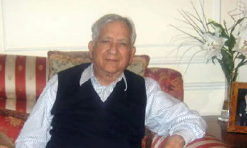 Test cricketer Wasqar Hassan passes away