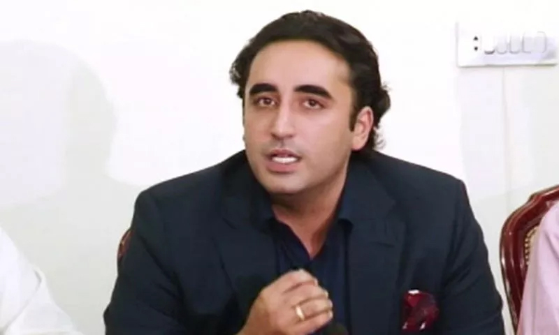 'We must stop criticism, stand united to fight virus'