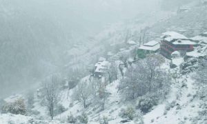 Widespread rain and heavy snowfall in Hazara