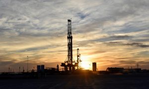 Oil jumps 10% after rout on stimulus hopes, Russian signal on OPEC talks