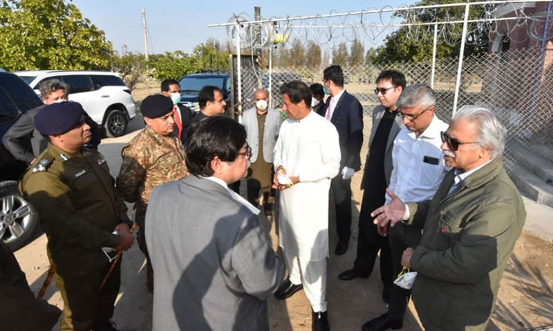 PM Imran directs not to compromise on facilities at quarantine centers