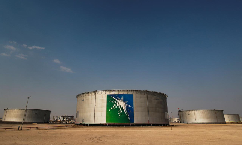 Saudi, Russia seek to finalise oil cuts in G20 talks, want U.S. involved