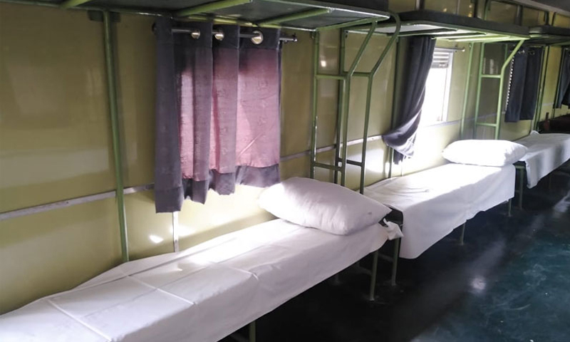 PR moves coaches for stranded Pakistanis from Afghanistan