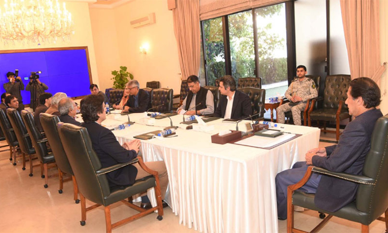 PM vows to provide protective gear to health professionals on priority basis