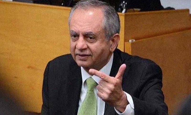 Abdul Razak Dawood records statement in sugar probe