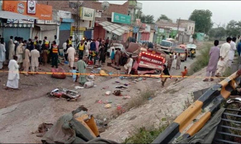 9 killed, 29 injured after Multan-bound bus overturns near Khanewal