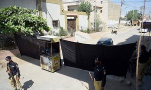 Karachi neighbourhoods seal off for two weeks after spike in Covid-19 cases