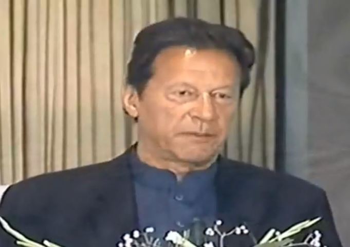 Govt's biggest responsibility is to hand over a clean Pakistan to younger generations: PM