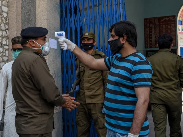 Covid:&nbsp;2,184 cases and 82 deaths reported in the past 24 hours