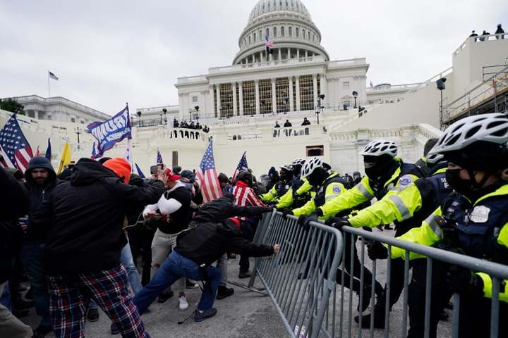 Congress resumes certification of Biden's win after Trump supporters storm U.S. Capitol
