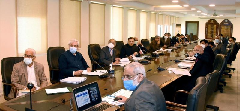 Hafeez directs provincial govts to continue momentum of strict price monitoring