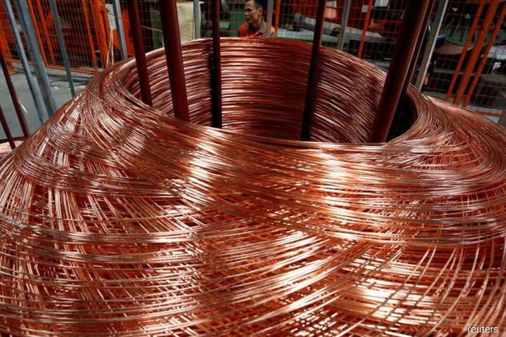 Copper rises as stimulus hope fuels risk sentiment