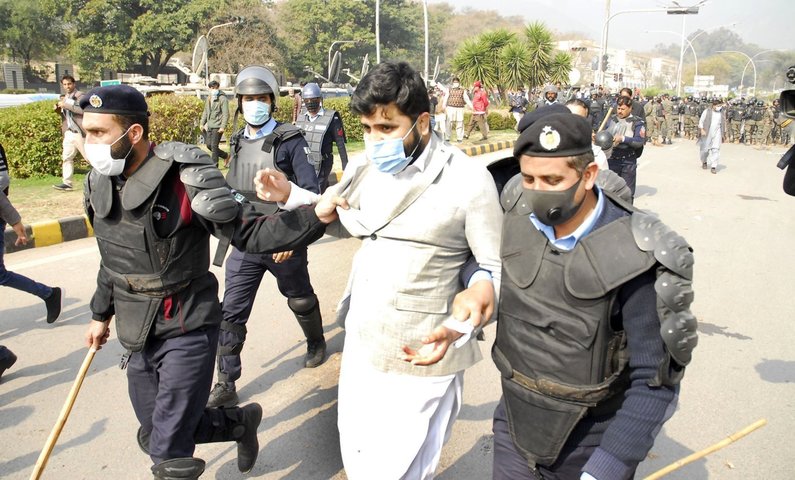 Lawyers nominated in IHC rioting case sent on judicial remand