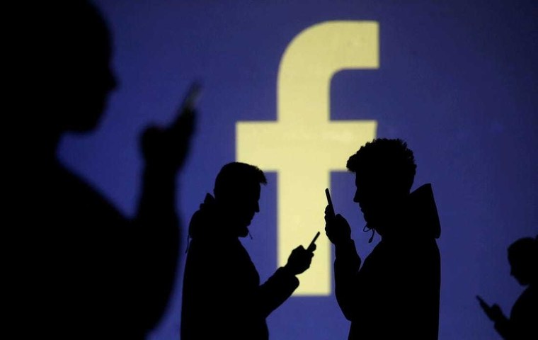 Facebook has 'tentatively friended' us again, Australia says