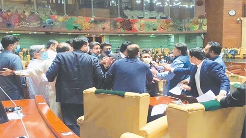 Brawl erupts in Sindh Assembly as PTI lawmakers scuffle with dissident party MPAs