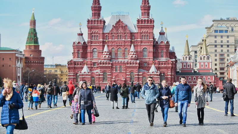 Russia population shrinks by 113,000