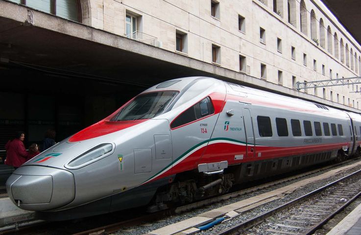Italy to run &lsquo;Covid-free&rsquo; trains
