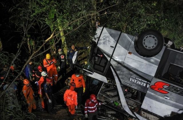 Indonesia bus carrying school children plunges into ravine, killing 27